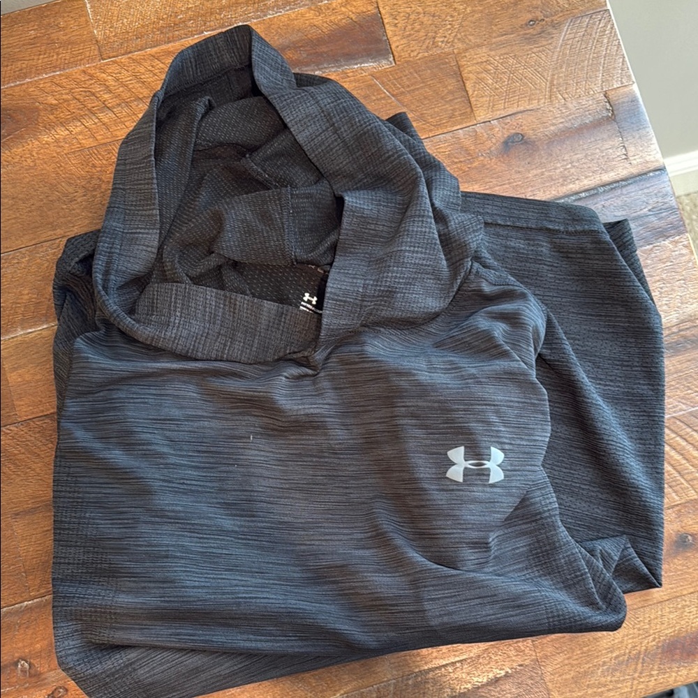 Men’s Under Armour Gray Long Sleeve T-Shirt Hoodie XL